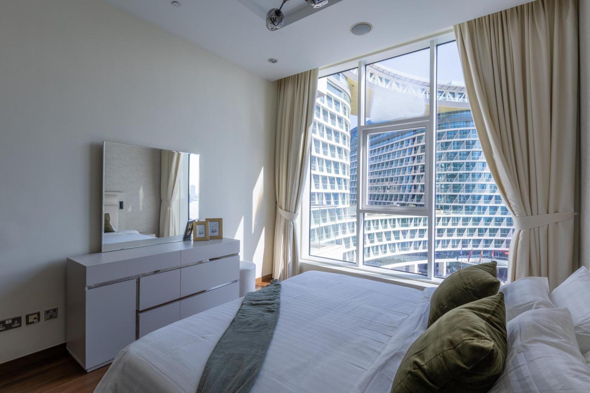 Oceana Residences - Palm Jumeirah - 3br - Sea View - Access Apartment *